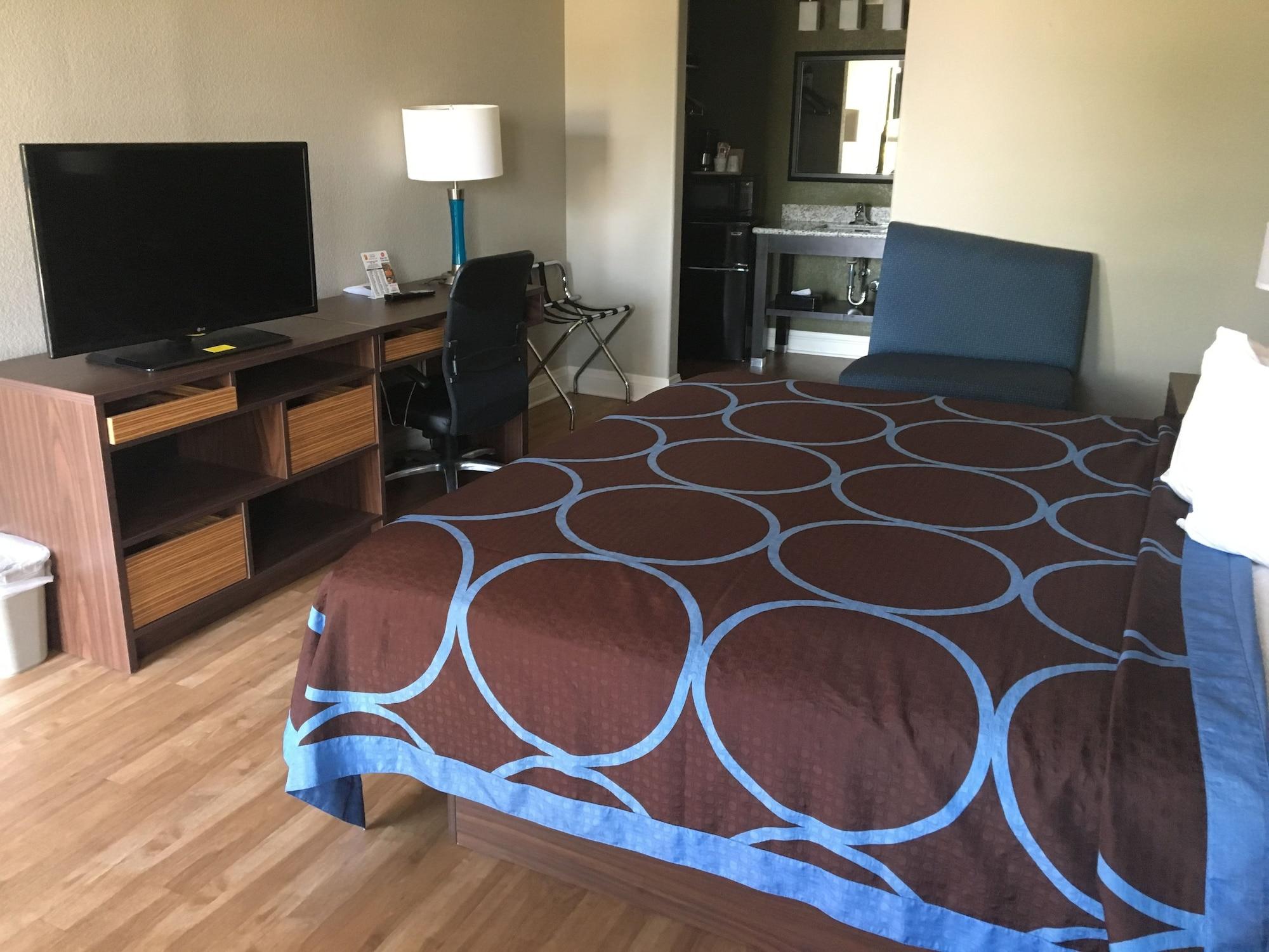 Super 8 By Wyndham San Antonio Near Fort Sam Houston Exteriér fotografie